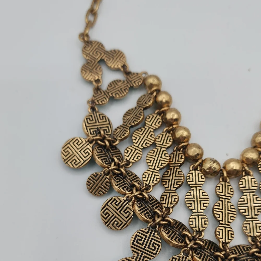 Lucky Brand Gold and Turquoise Necklace - Picture 10 of 13